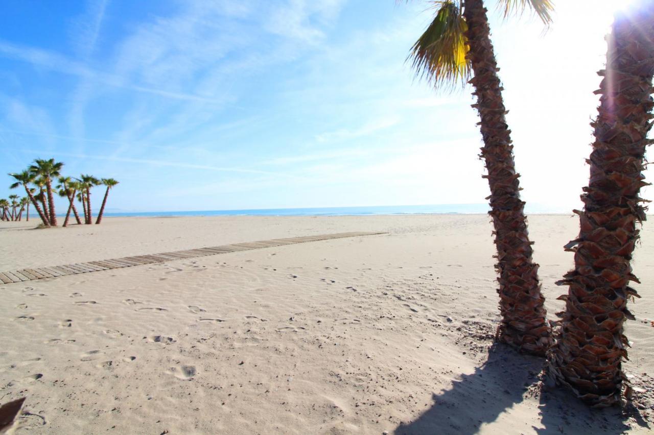 Global Properties, Apartamento Con Piscina Y Terraza En Canet Playa Канет-де-Беренгер Экстерьер фото